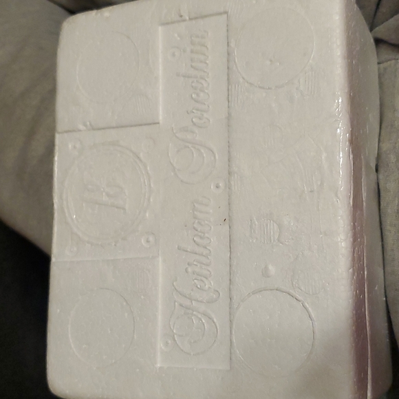 Disney Bradford Exchange Magic Of Disneyland set of 2 ornaments - Picture 5 of 5